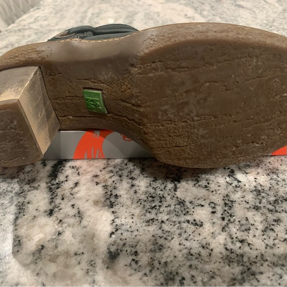 Kelsey dagger size 7 - Picture 6 of 12